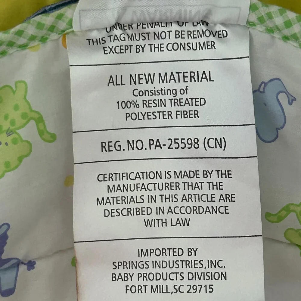 Small Wonders Quilt with Skirt Safari Zoo Animals Crib Baby Blanket 42x30 Inch